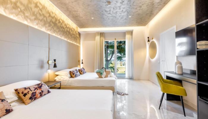 Hotel Mondial Римини Экстерьер фото